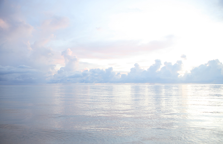 Landscape photography of an Australian beach by Namiko Kitaura