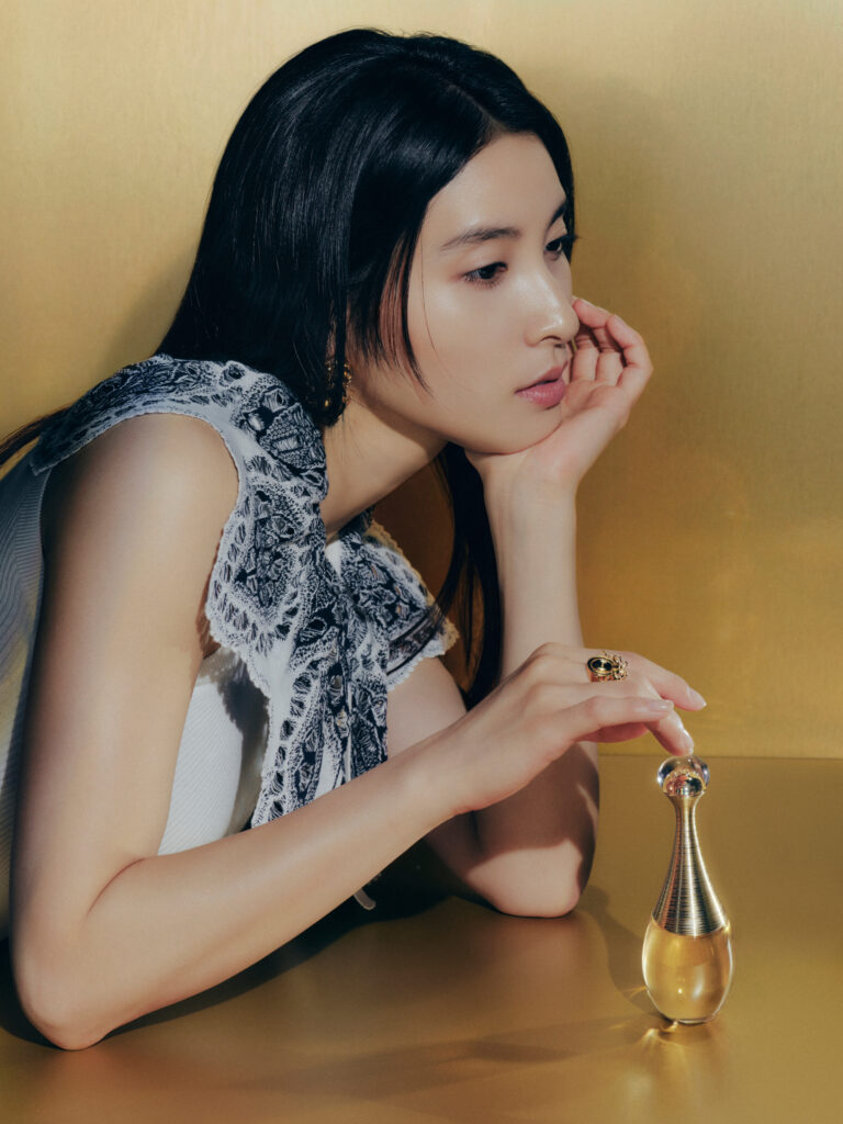 ELLEデジタル DIOR 香水企画